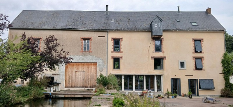 Le Moulin de Chassy - facade sud