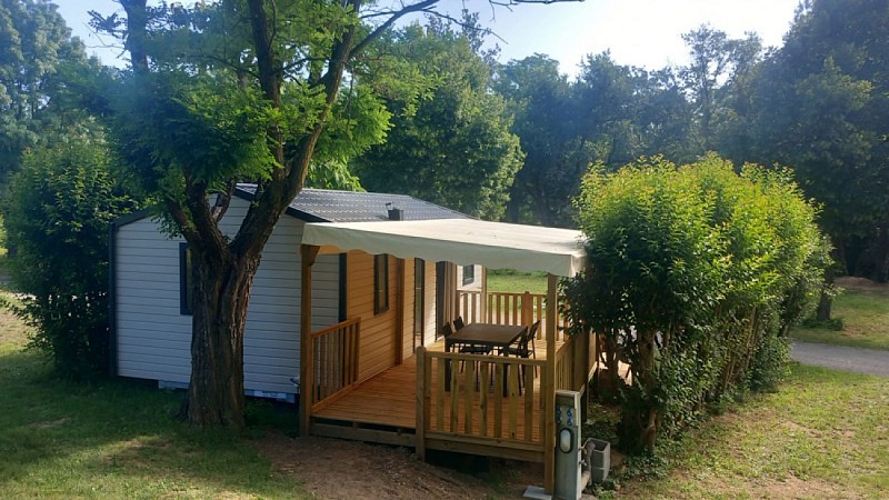 Camping les Civelles d'Ozon
