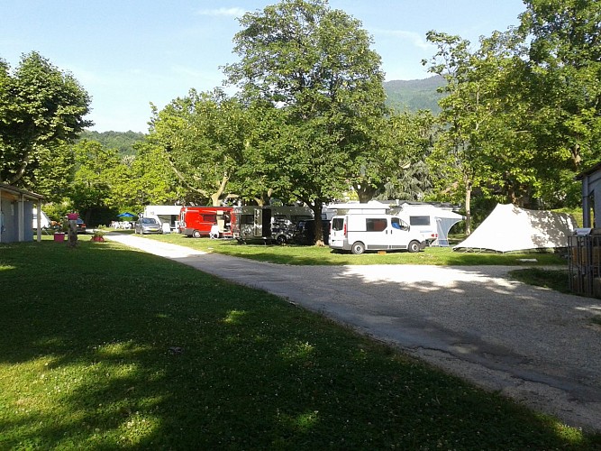 Camping le Bois de Cornage 3*