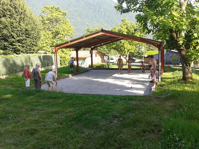 Camping le Bois de Cornage 3*