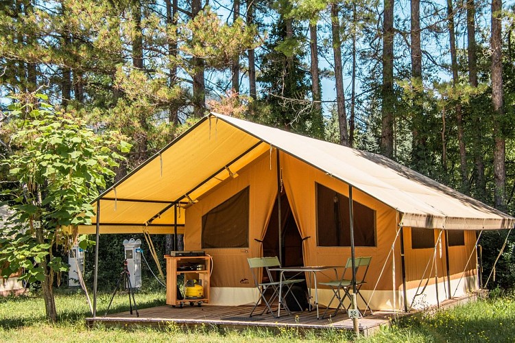 Camping Les Peupliers du Lac