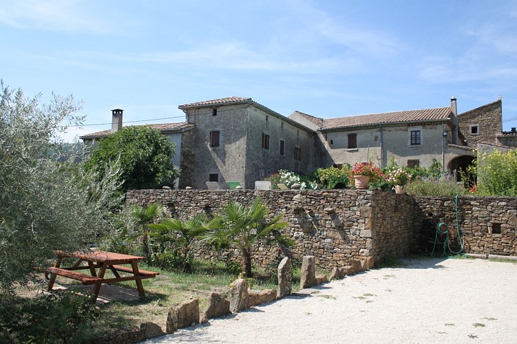 La Pomponnette Guesthouse