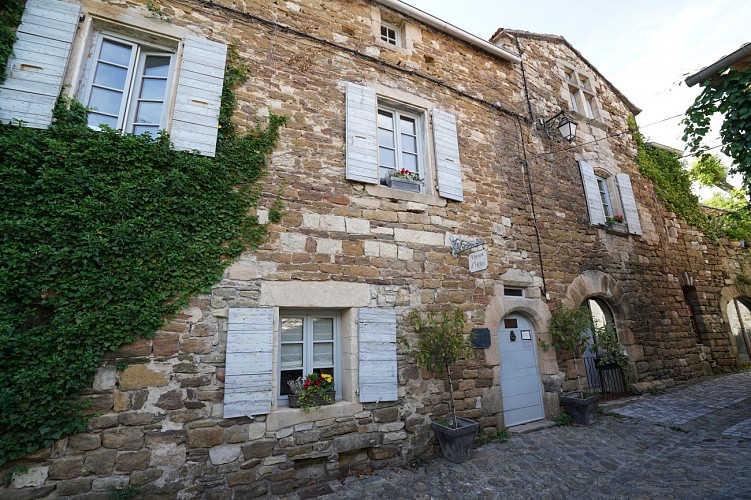 La Seigneurie de Naves