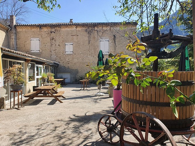 Restaurant-Traiteur - Le Caveau