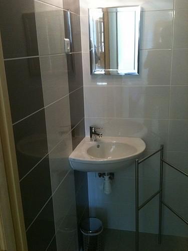 Aurouze-Zwischenstopp-Lodge