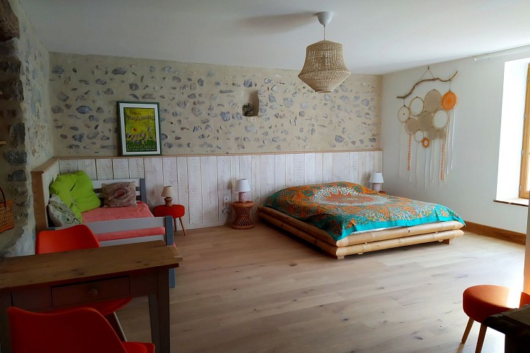 Le Moulin de Solaure Bed and Breakfast