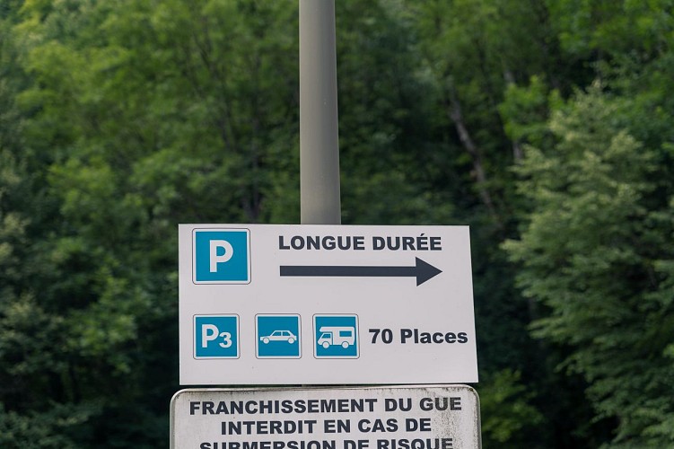 Aire naturelle accueil camping-car