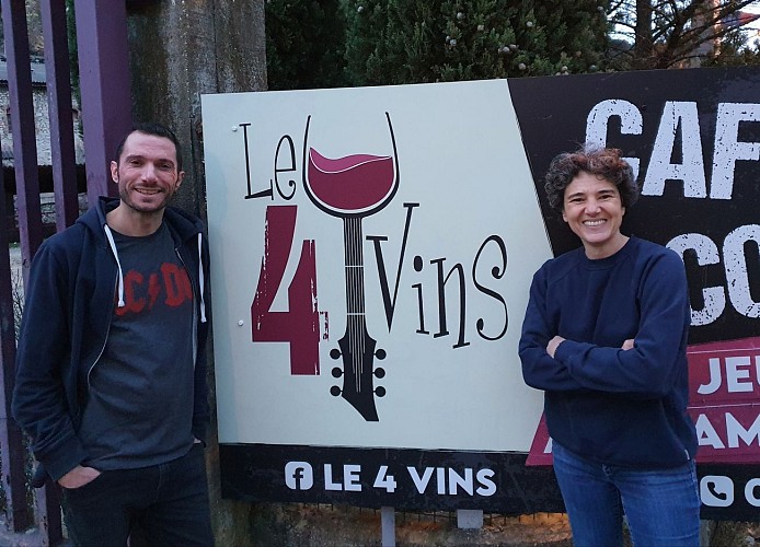 Café-concert le 4 vins