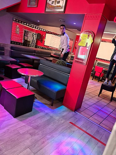 Bar La panthère noire