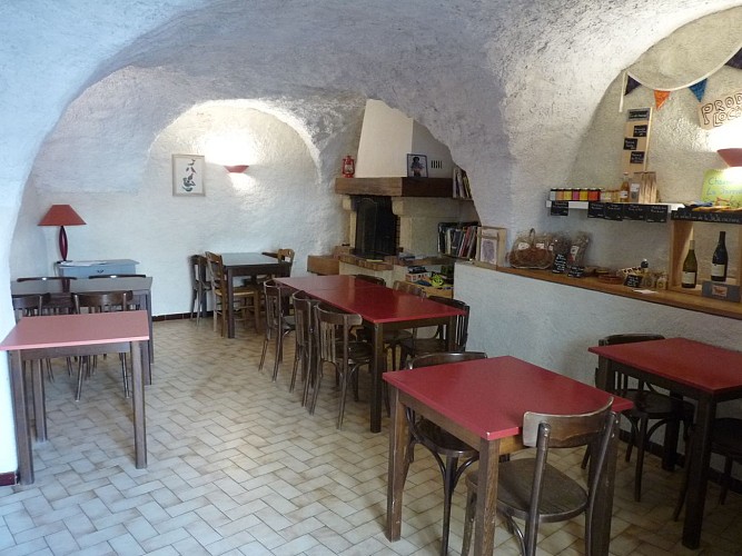 Gîte d'étape de séjour - Auberge de Valdrôme