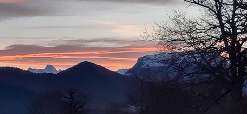 Petite maison dans la prairie