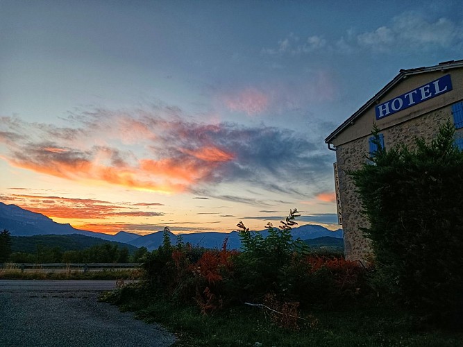 Hôtel-Restaurant - L'Orée du Vercors