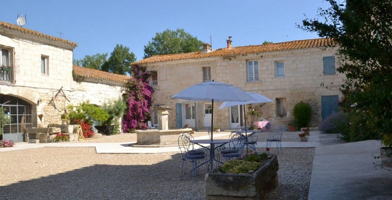 Hôtel Restaurant Mas de Sylvéréal