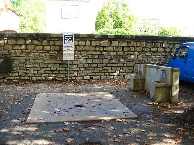 Aire de Repos à Sauve