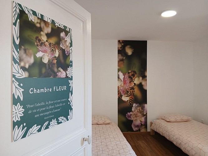 Alvéoles at the Honey farm - Stop-over Lodge