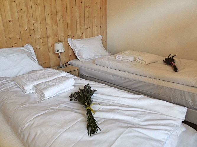 Gîte d'étape et de séjour Eco-Logis du Clos des Tilleuls