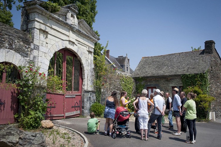 CHÂTEAU DE LA TOUCHE