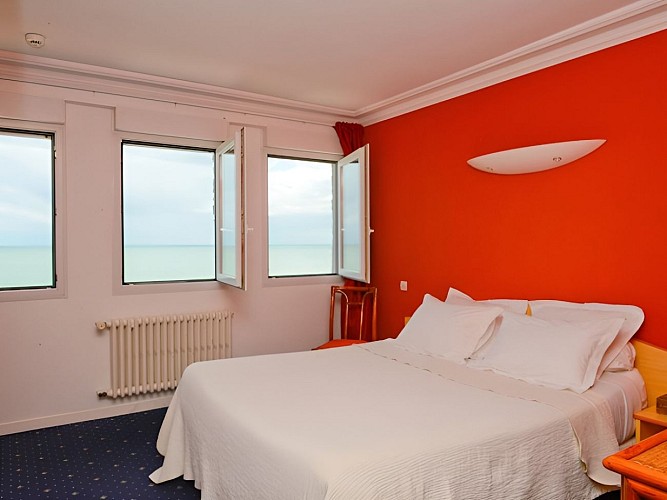 Hotel du Casino - Vierville sur mer - chambre