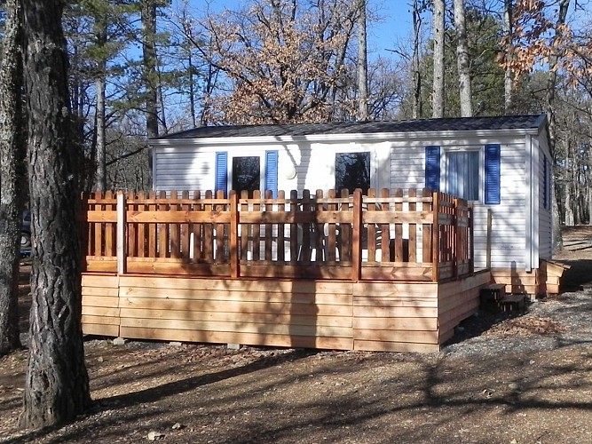 Campsite Ushuaia Village Provence Ventoux