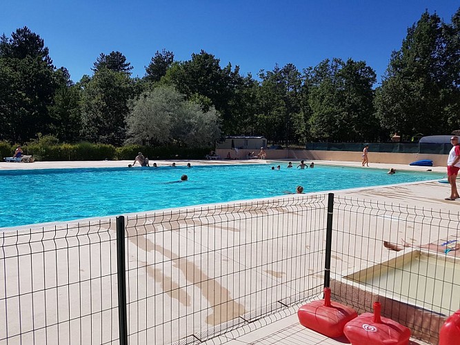 Campsite Ushuaia Village Provence Ventoux