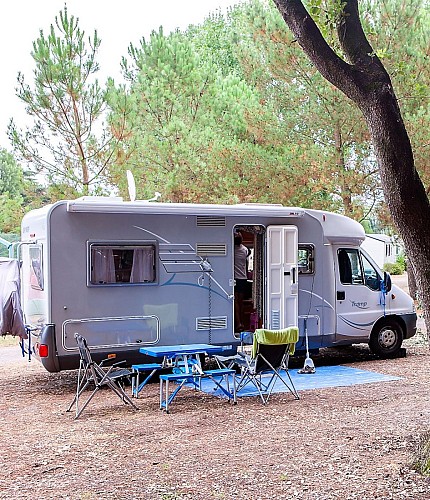 Camping Ushuaia Village Provence Ventoux