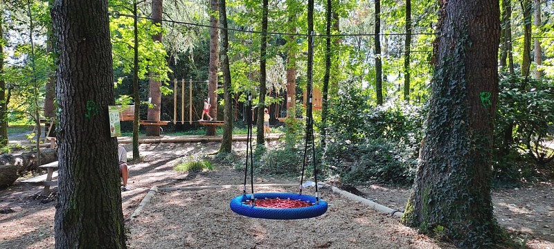 aire-de-jeux-enfants-lons-09