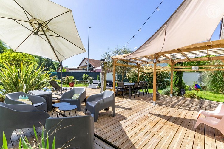 LA CIGALE ET LA FOURMI