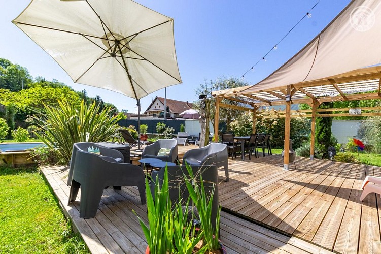 LA CIGALE ET LA FOURMI