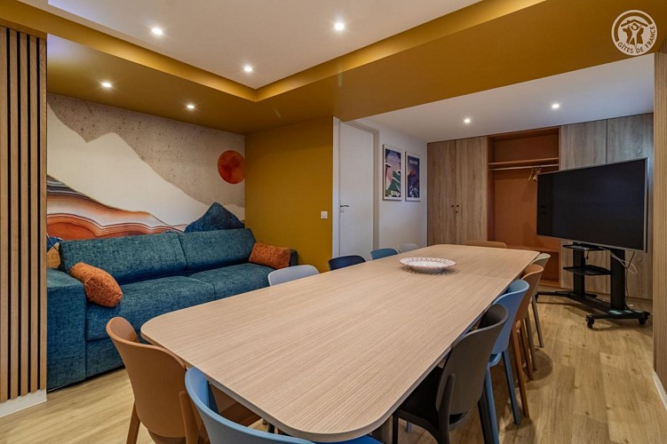 LA SUITE DES SOMMETS