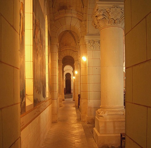 Église Saint-Pierre de Chanzeaux