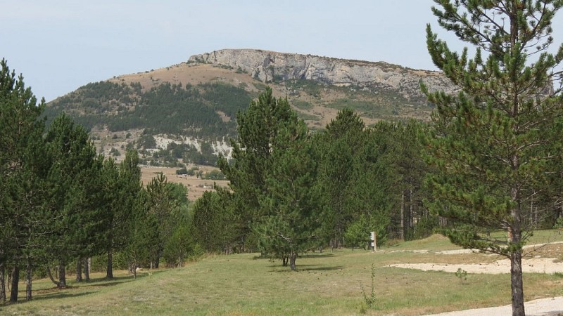 Aire de camping-cars Le Domaine le Clos de Bruis