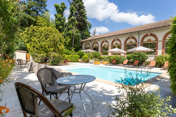 Hôtel Les Bellugues