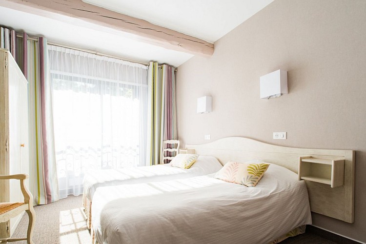 Hôtel restaurant La Porte des Cévennes