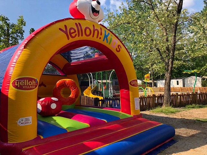 Camping Yelloh Village Le Castel Rose