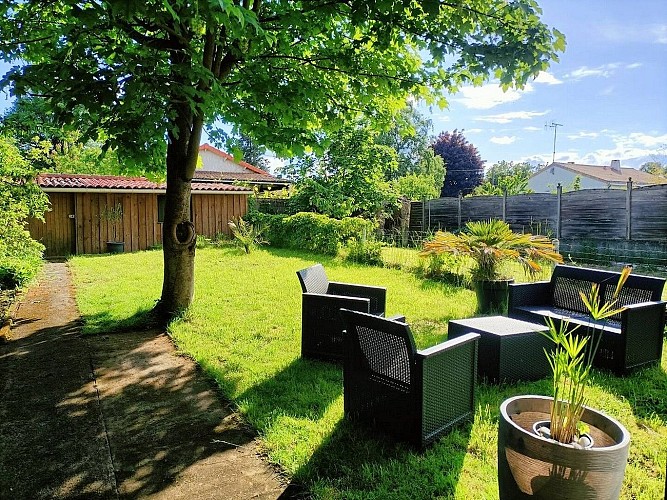 mauleon-moulins-gite-la-maison-moulinaise-exterieur