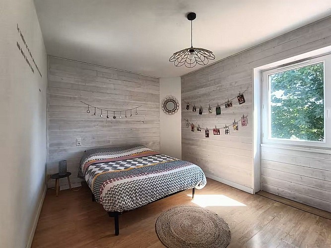 mauleon-moulins-gite-la-maison-moulinaise-chambre1