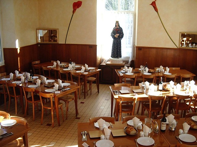 Centre d'accueil Pastoral du Sanctuaire (Pèlerins)