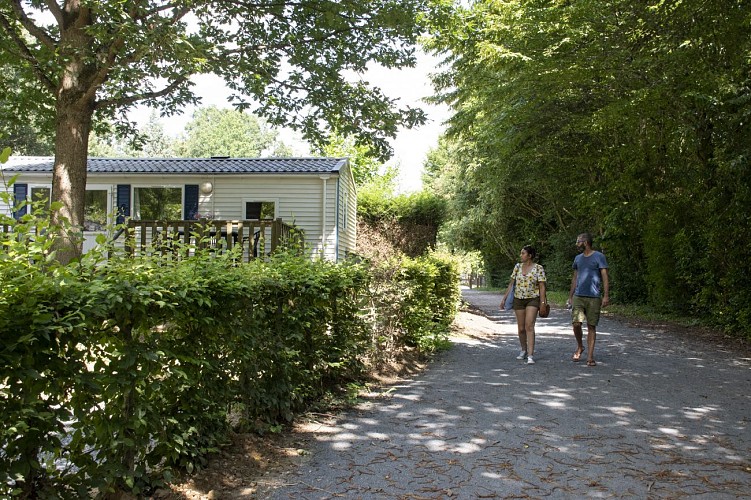 MOBIL-HOMES ET TIT'HOME AU CAMPING DU GUE SAINT-LEONARD