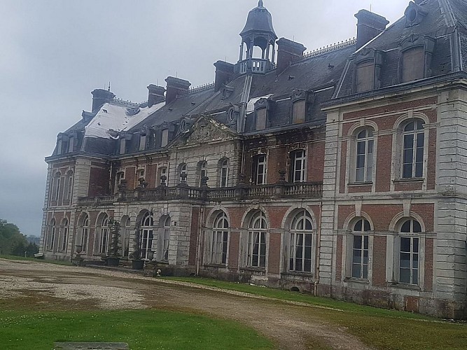 Château de Villequier en 2023