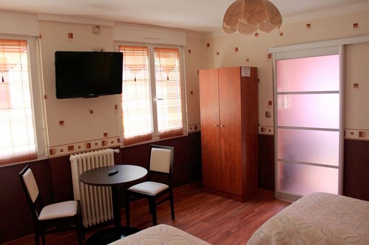 Hôtel Bar Restaurant Chez Pat et Ghis