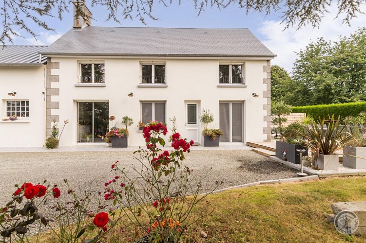 Gîtes de France G33336 : Le jardin des 2 Cèdres