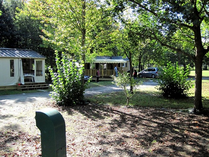 Camping *** de la Rincerie