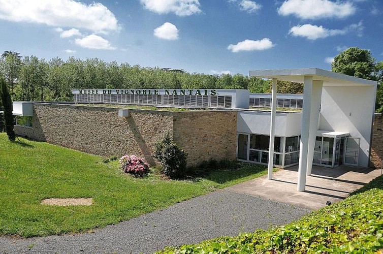 Lecture et dégustation : Les vins rares ou disparus selon robert de Goulaine