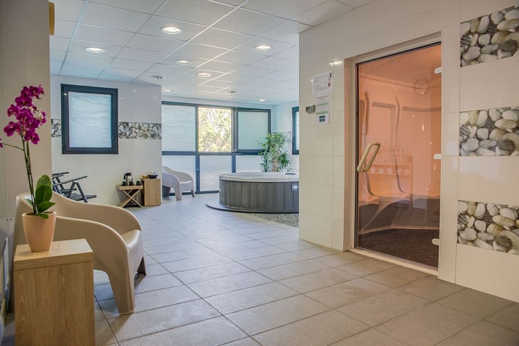 BEST WESTERN LES AURELIADES