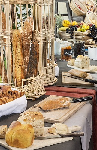 BRIT HOTEL NANTES LA BEAUJOIRE