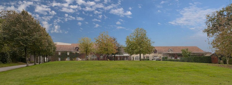 Gîte de groupe - Dépendances du Château de la Flocellière