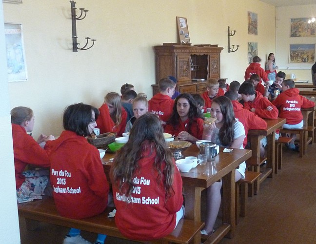 Gîte de groupe - Dépendances du Château de la Flocellière