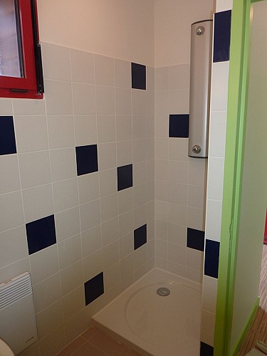 HÉBERGEMENT - BASE DE LOISIRS