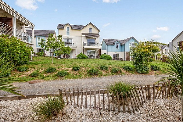 Pierre & Vacances - Le Domaine du Bois de la Grée ***