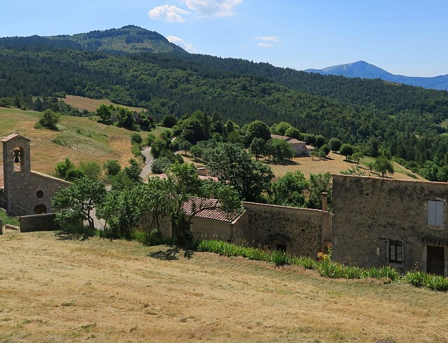 La Grange aux volets bleus